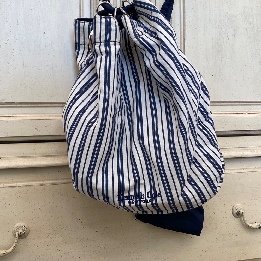 Kenneth Cole bag
